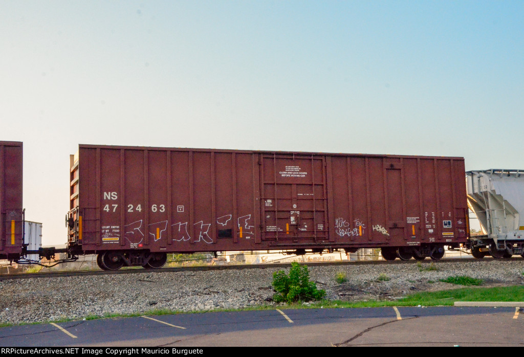 NS Box Car